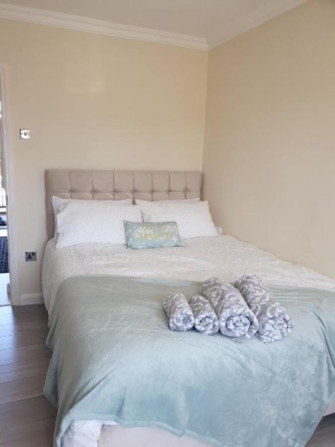 Stylish & Cozy 2-Bedroom Flat In Hoxton & Shoreditch لندن المظهر الخارجي الصورة