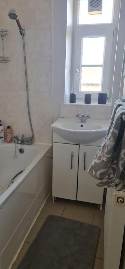 Stylish & Cozy 2-Bedroom Flat In Hoxton & Shoreditch لندن المظهر الخارجي الصورة